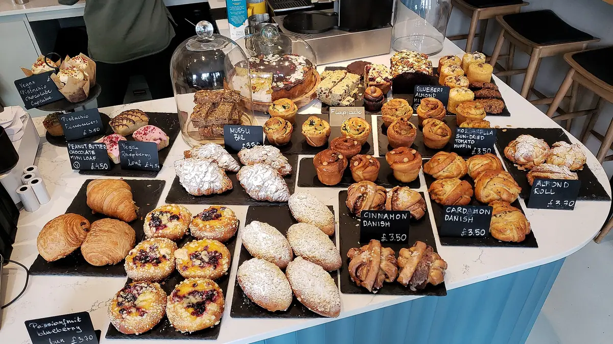 Wenzels the Bakers – bakery in Loughton town centre